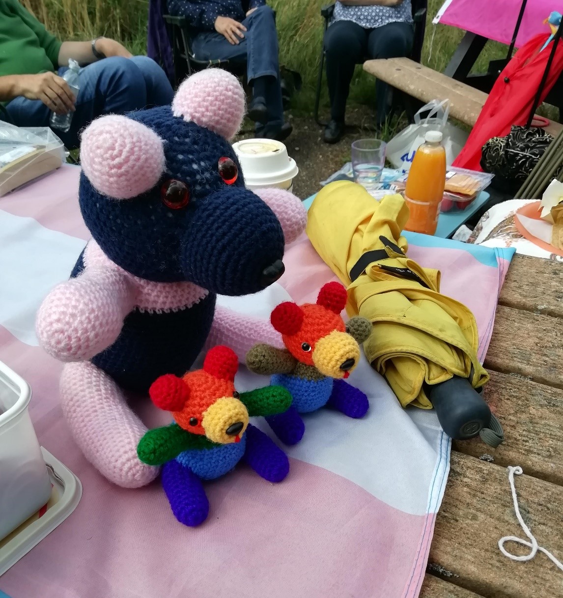 Pandas on a picnic table
